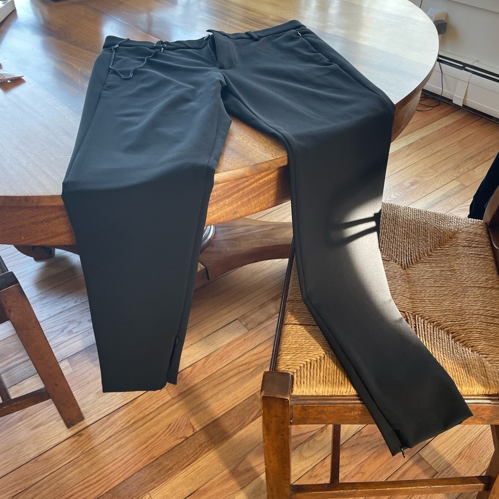 NWOT Zara slacks dress pants. Black tie pants. Work pants.